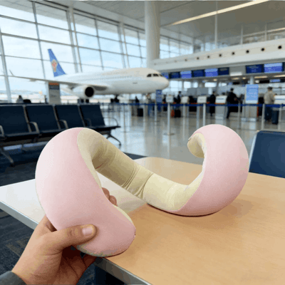 360° Adjustable Travel Pillow – Foldable U-Shaped Neck Support